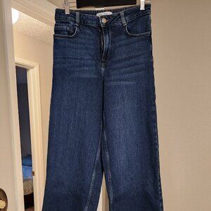 Zara jeans high rise wide leg size 28/6